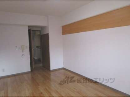 ネオパレス亀岡の物件内観写真