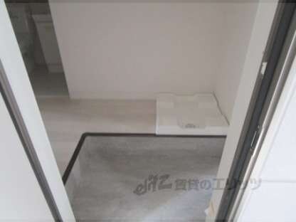 サントス堀川紫明の物件内観写真