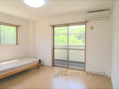 ヒューマンヒルズⅢの物件内観写真