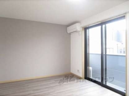 サントス墨染の物件内観写真