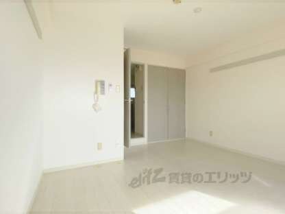 エスポＲⅢの物件内観写真