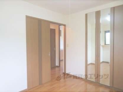 グランドヒルズ光の物件内観写真