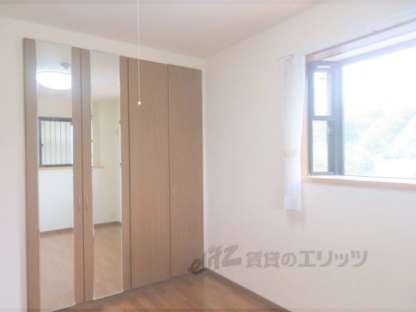 グランドヒルズ光の物件内観写真