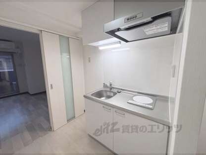 ローブコート六地蔵駅前の物件内観写真