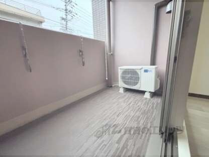 ローブコート六地蔵駅前の物件内観写真