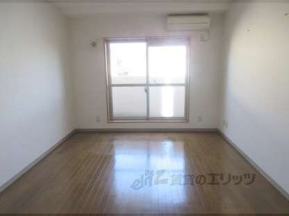 ルーエ辻久の物件内観写真