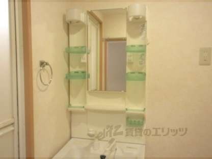 ルーエ辻久の物件内観写真