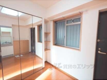 ミフネセントラルベア荒本の物件内観写真