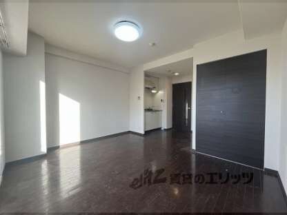 オズレジデンス尼崎の物件内観写真