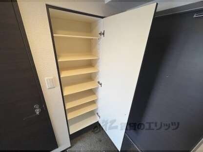 オズレジデンス尼崎の物件内観写真