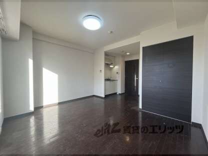 オズレジデンス尼崎の物件内観写真