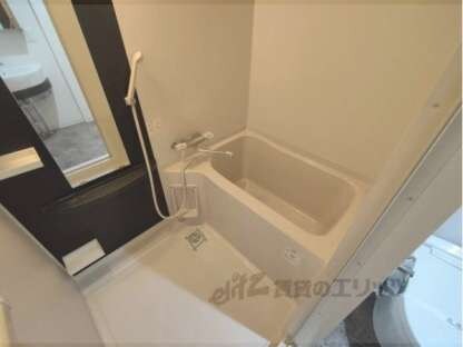 TLRレジデンス高井田の物件内観写真