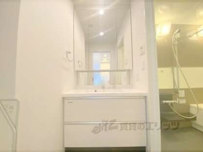 Ａｍｉｓｔａｄの物件内観写真