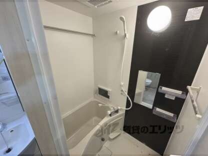 GLADVIS二条式部の物件内観写真