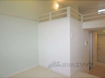 ｍａｃａｒｏｎ　ｍｏｕ　瓦宮の物件内観写真