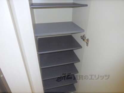 ｍａｃａｒｏｎ　ｍｏｕ　瓦宮の物件内観写真