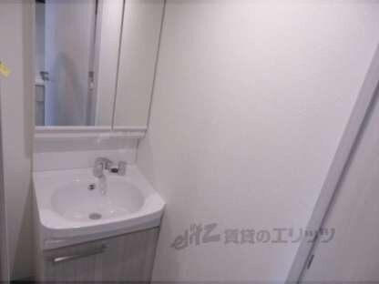 プレサンス大津京町ベルリーヴァの物件内観写真