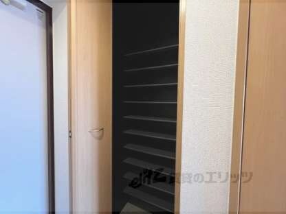 アドラブールの物件内観写真