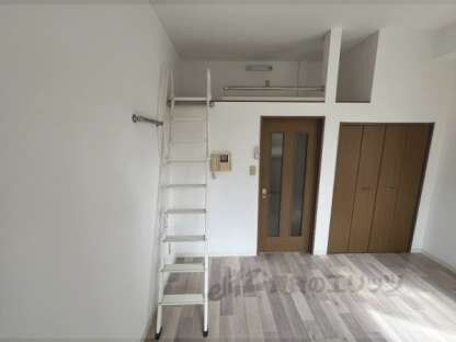 ラフィーネ川西の物件内観写真