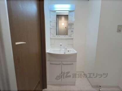 ラフィーネ川西の物件内観写真