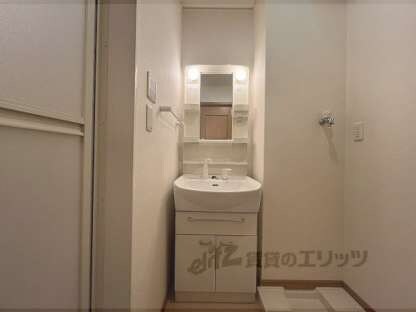 エレガンテアルバの物件内観写真