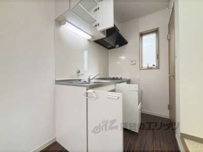 プレミアム寝屋川の物件内観写真