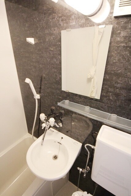 ユナイト妙蓮寺ストリングスの物件内観写真