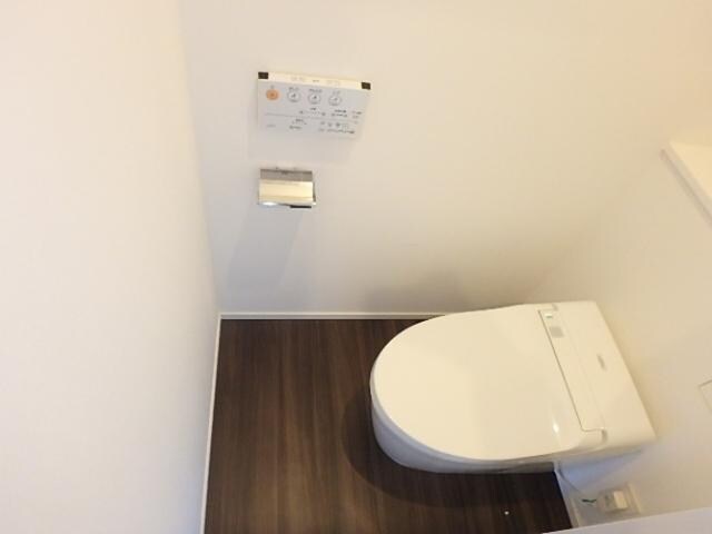 スクエアガーデン池袋の物件内観写真