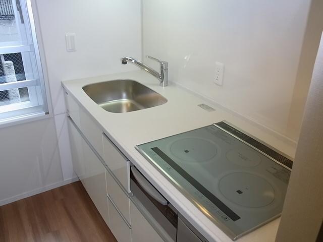 コンフォリア池袋ＤＥＵＸの物件内観写真