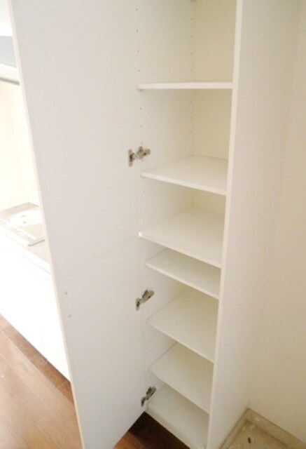 アークフラッツ品川の物件内観写真