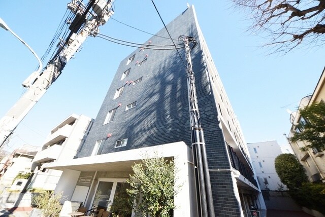 白金台マンションの物件外観写真