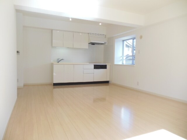 プライムアーバン武蔵小杉ｃｏｍｏｄｏの物件内観写真