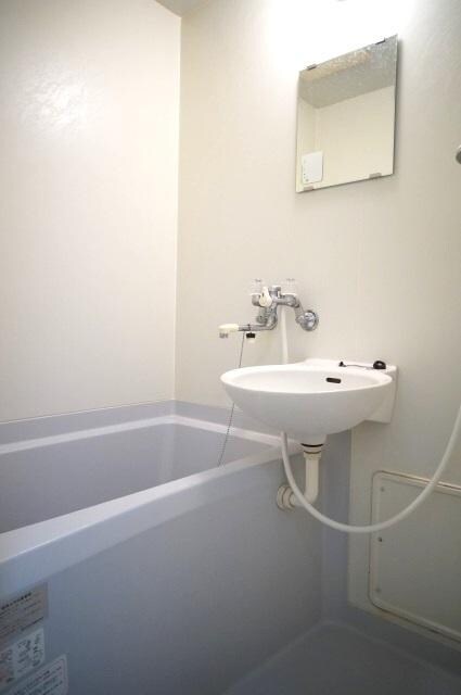 ＳＵＮＮＹ　ＣＯＵＲＴ　Ａの物件内観写真