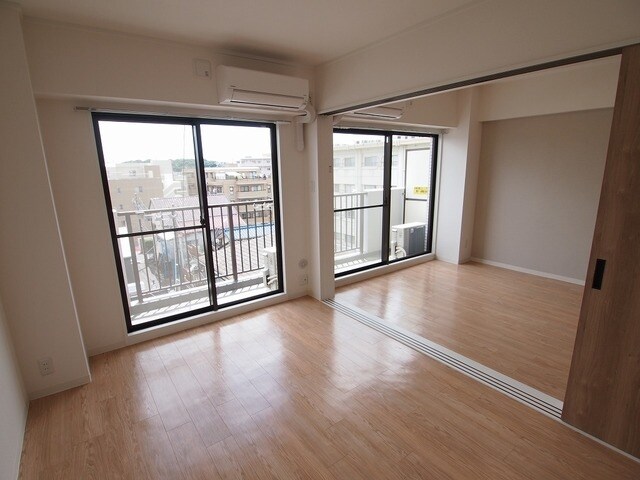 コスモリード武蔵中原の物件内観写真