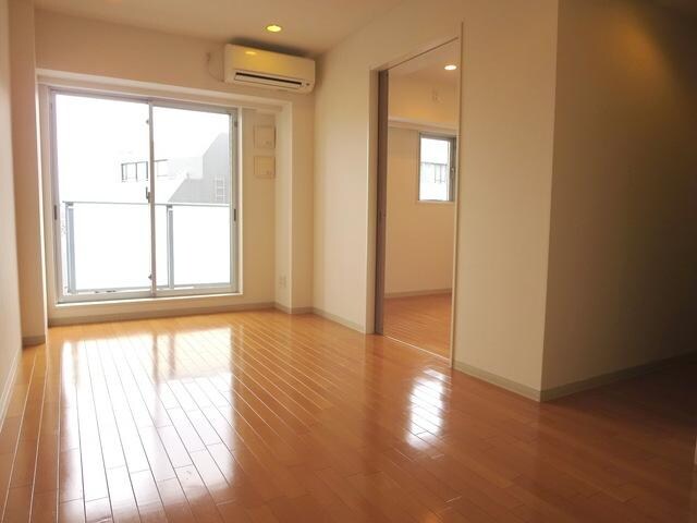 プライムアーバン長原上池台の物件内観写真