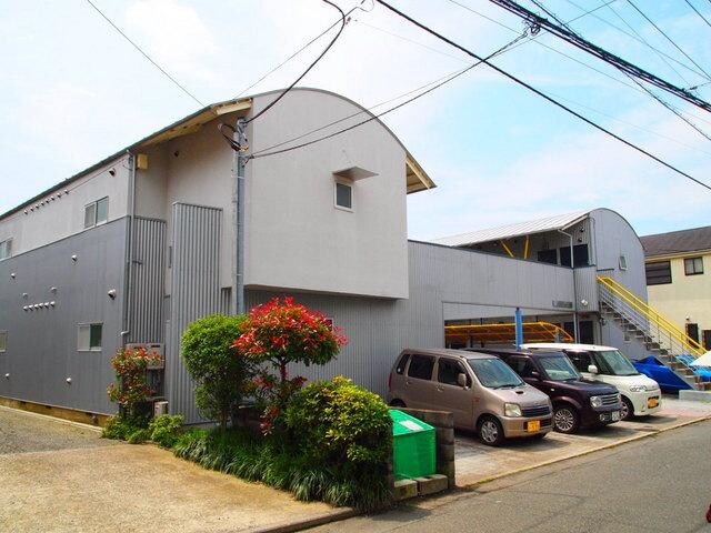 シルバーウェーブコート１の物件外観写真