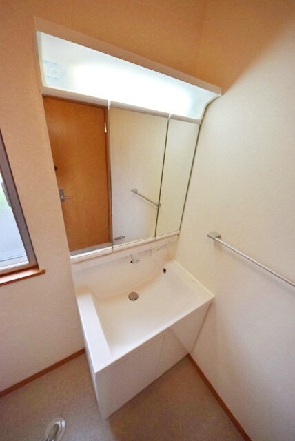 ラ・グリシーヌ鵠沼海岸の物件内観写真