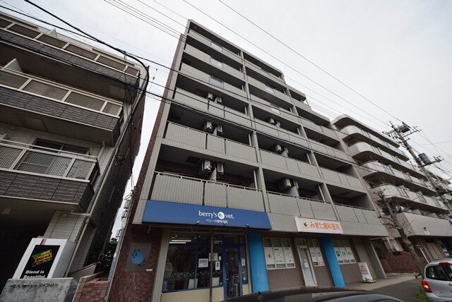 アバンサール湘南の物件外観写真