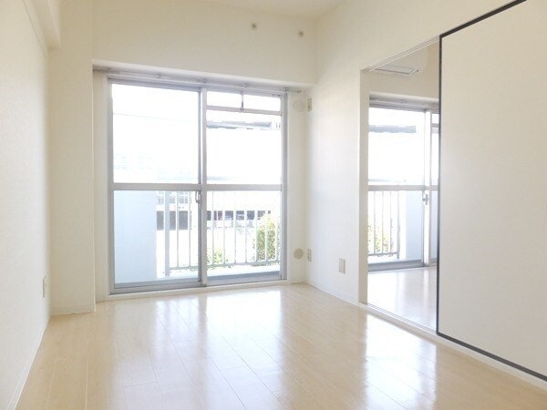 梶ヶ谷リベールの物件内観写真