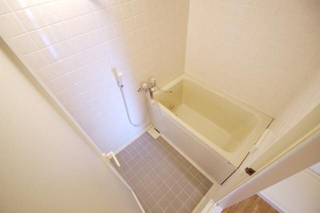 バードタウン７番館の物件内観写真