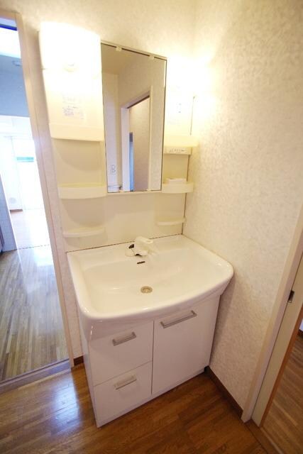 バードタウン７番館の物件内観写真