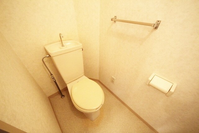 エルドメーヌ志村の物件内観写真