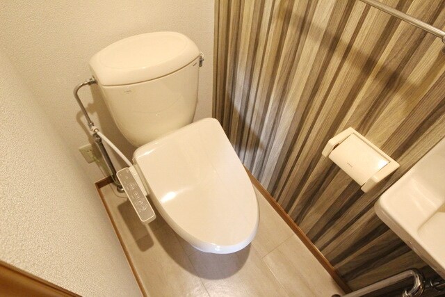 プラザマノワールＡ棟の物件内観写真