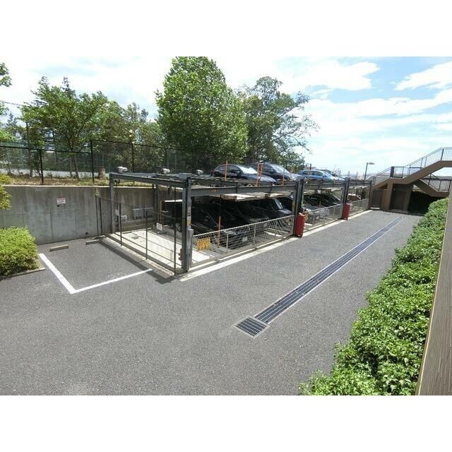 Ｓ－ＦＯＲＴ青葉しらとり台の物件内観写真