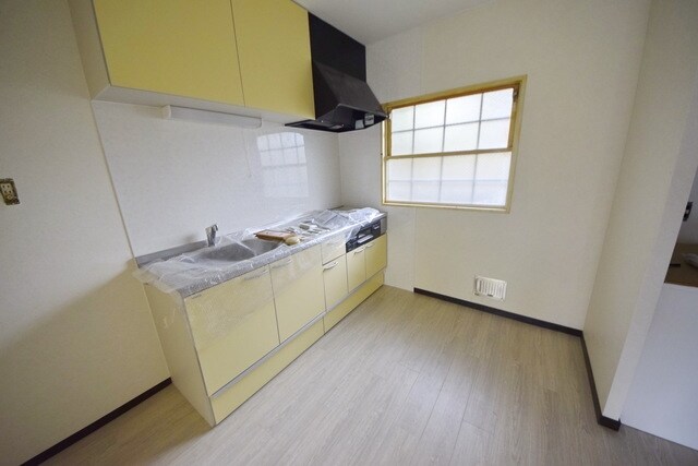 メゾンテヅカAの物件内観写真