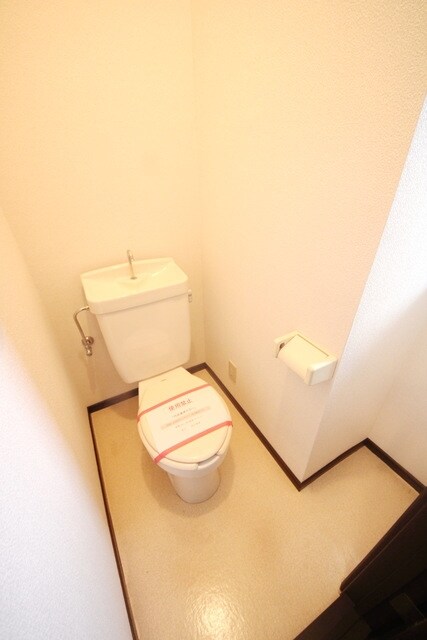 メゾン東大沼の物件内観写真