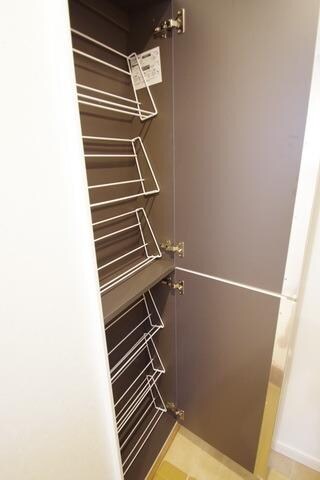 アザーレ鶴川の物件内観写真