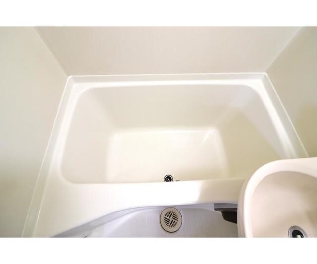 エステートピア吉川の物件内観写真