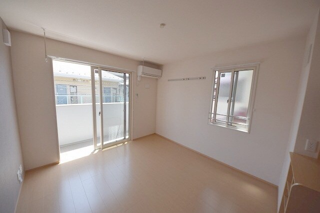 Ｓｏｕｔｈ ｗｉｎｄ ｆｒｅａの物件内観写真