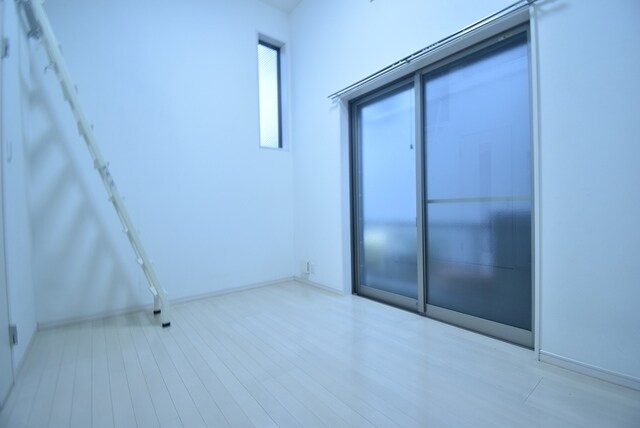 フローラ共和の物件内観写真